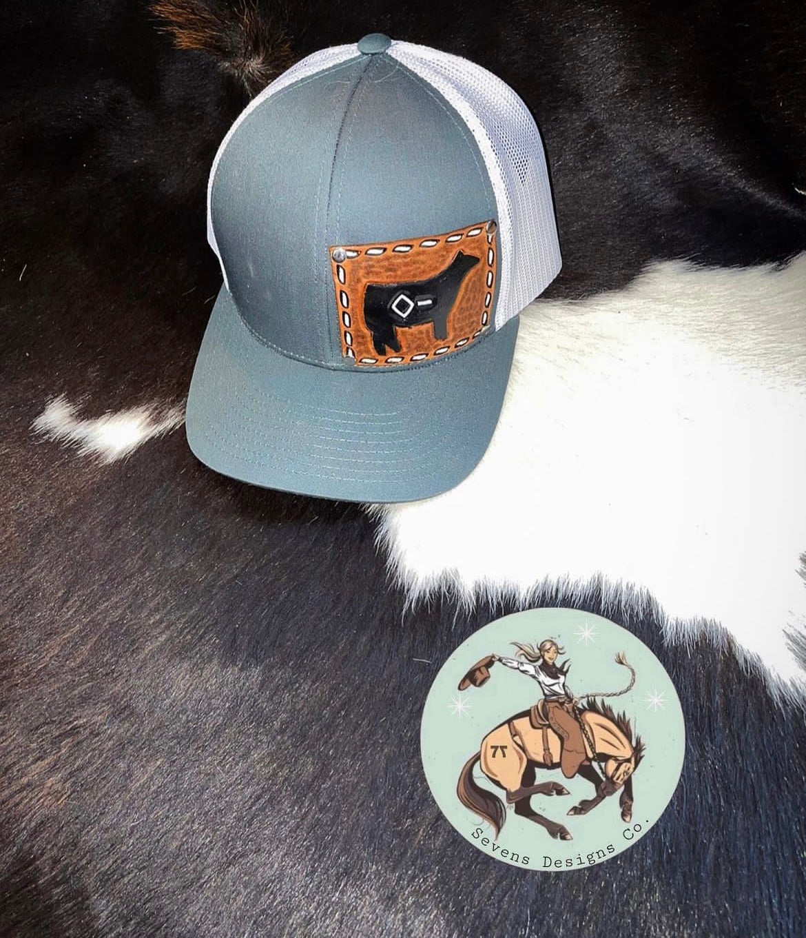 Customized hats with leather Patch